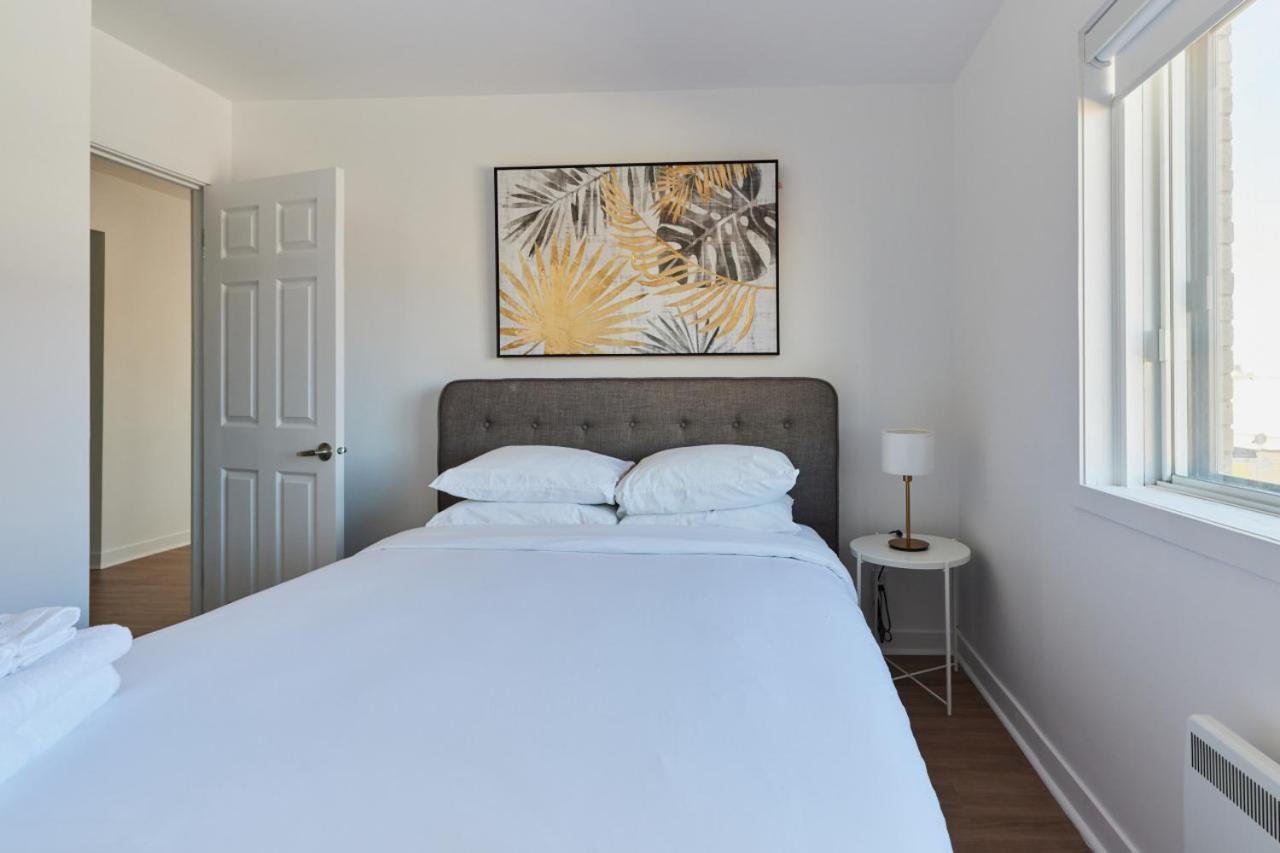 Hotel Laurence Монреал Екстериор снимка